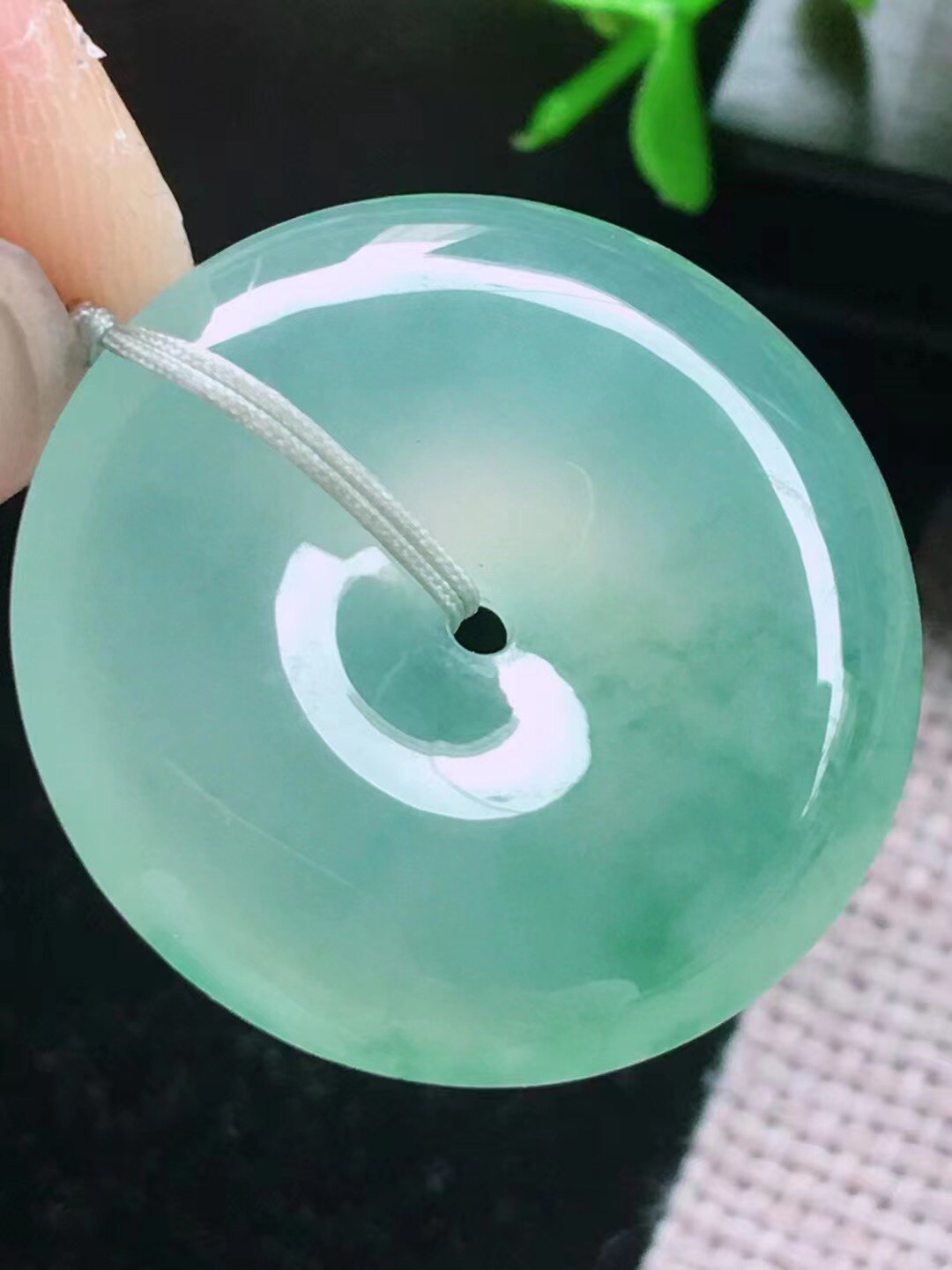 天然翡翠A货冰飘花平安扣饱满圆润花色清爽冰莹水润尺寸25.1/6.0