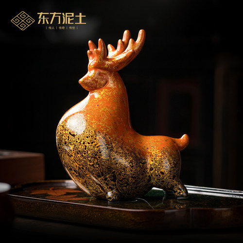 福鹿盈门陶瓷大漆工艺鹿摆件