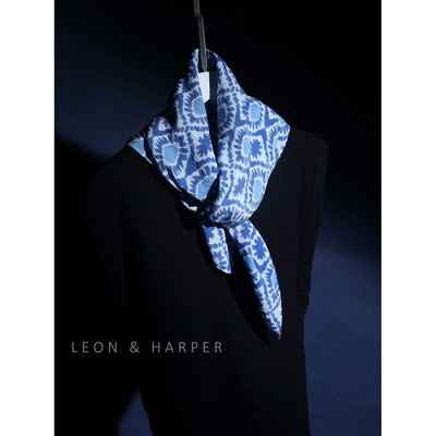 法式浪漫小众高品质铜氨丝棉蓝色民族印花60方巾丝巾领巾头巾抹胸