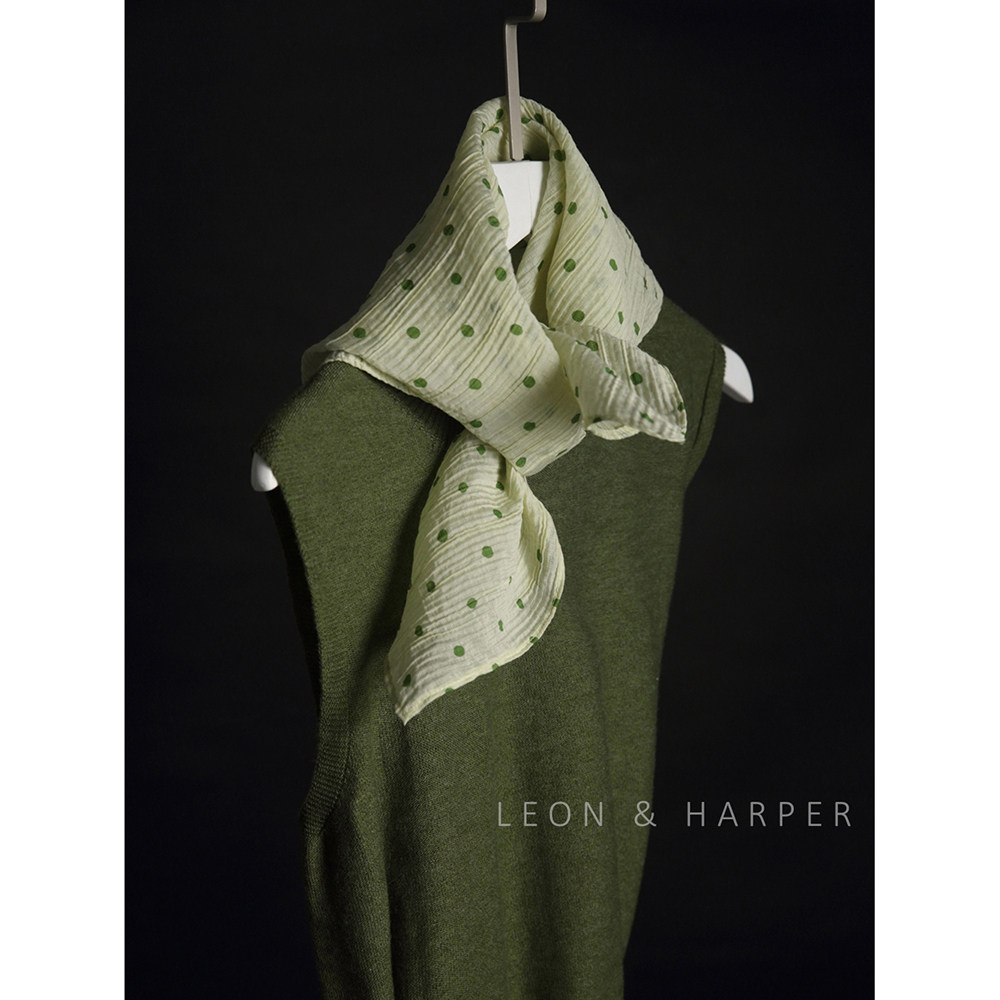 法式浪漫定制小众高品质立体褶皱嫩绿波点小方巾丝巾领巾头巾女