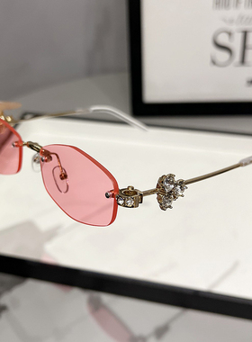 女式太阳镜防紫外线圆脸大框墨镜2025年新款大脸显瘦复古网红眼镜