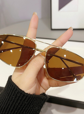 墨镜2025新款潮女太阳镜圆脸网红款时尚防紫外线开车gm眼镜男显瘦