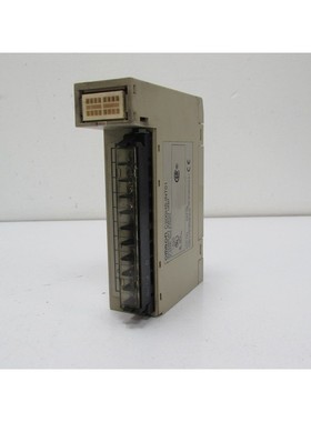 Omron INT01 C200HS-INT01 Interrupt Input Unit 12-24 VDC 10mA