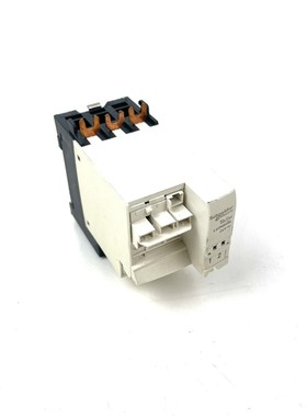 Reverser Block LU2MB0BL Telemecanique for Vertical Mounting