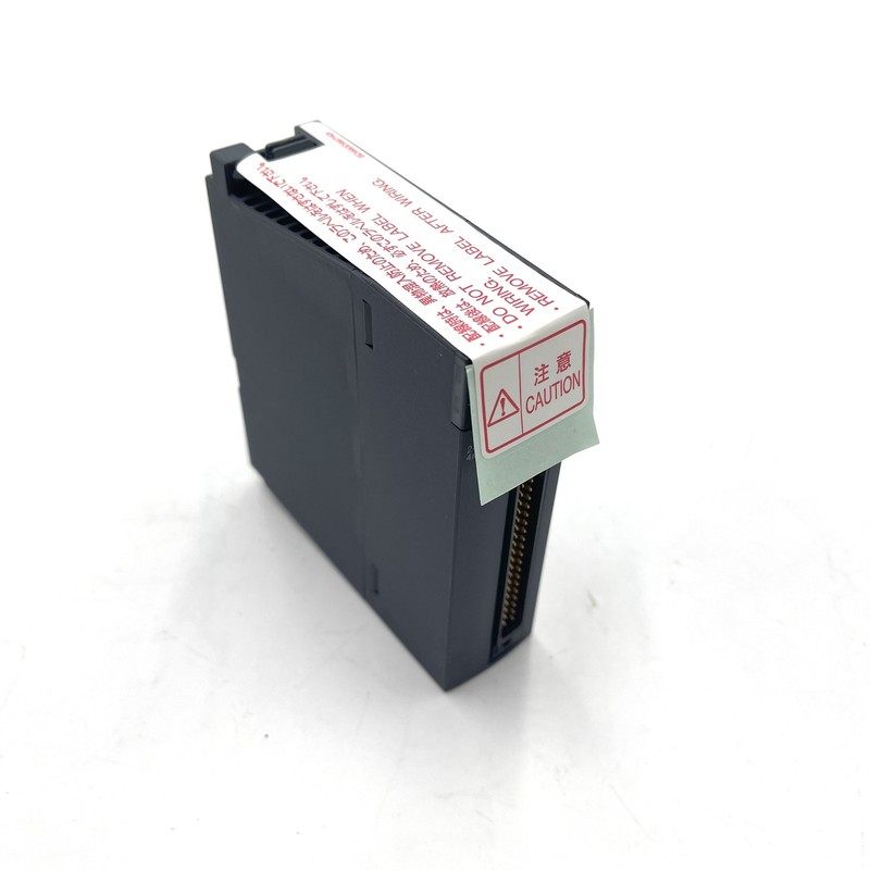 PLC Digital Input Module QX41 Mitsubishi 24VDC 32-Points 4mA