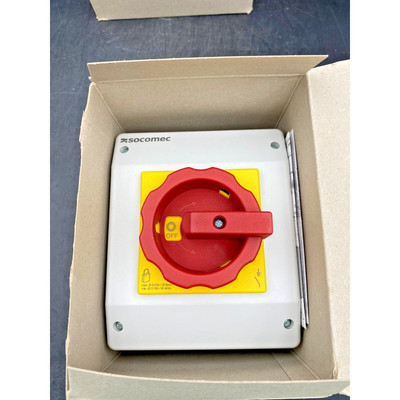 LOT OF 3 SOCOMEC 21153406 ENCLOSED LOAD BREAK SWITCH