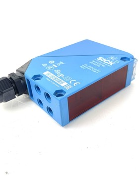 Retro-reflective Sensor 1019250 Sick 22m WL34-R240 *Used*