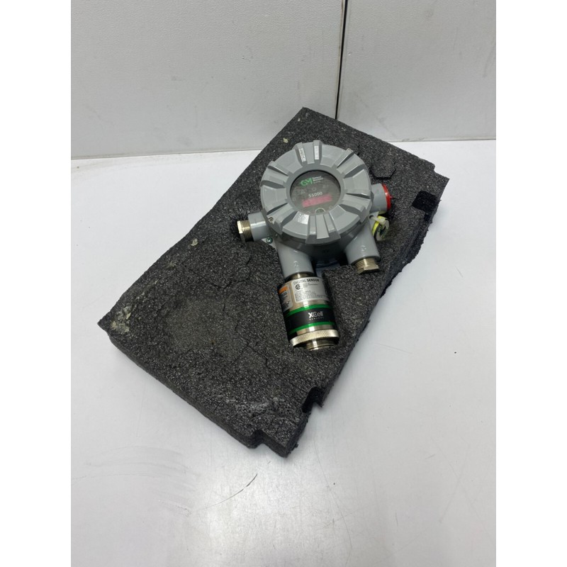 通用显示器/气体监视器和 XCell 数字传感器 / S5000-2-0-0-1-00-