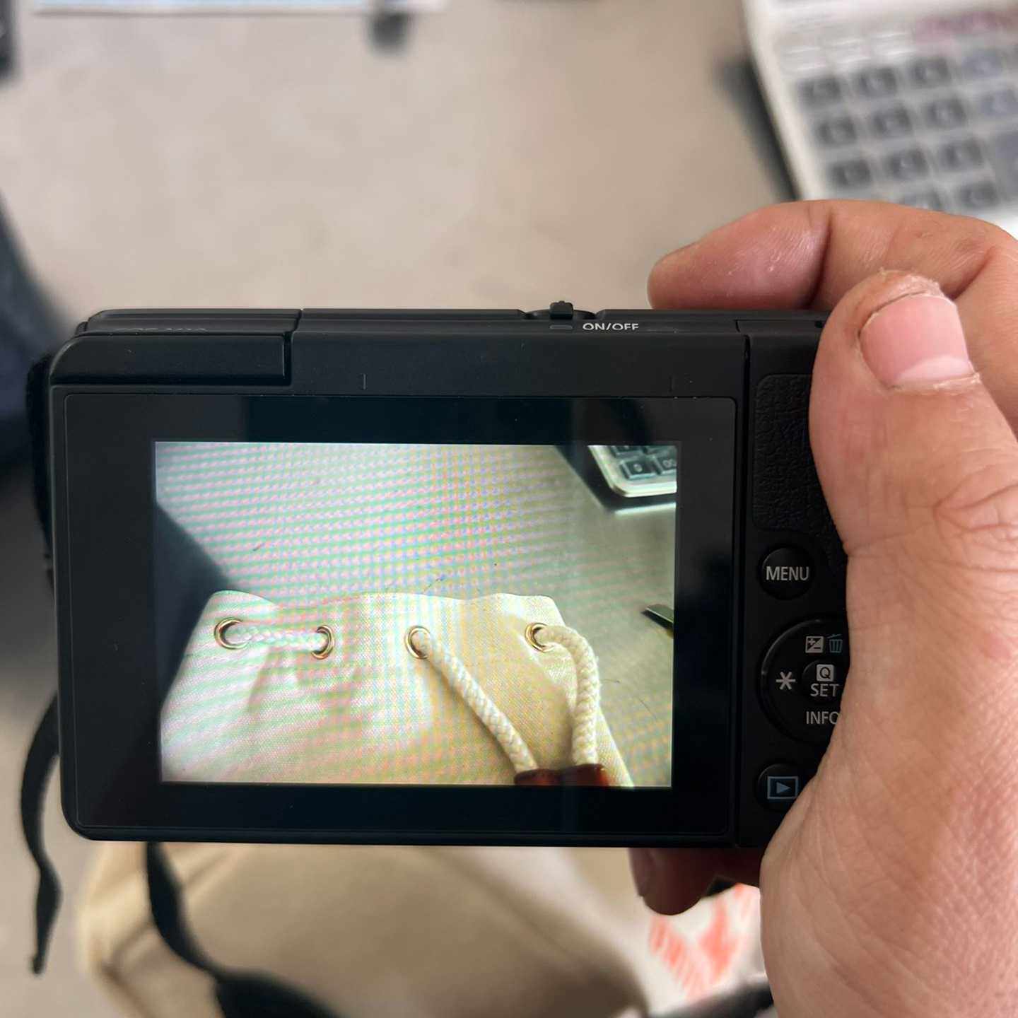 佳能EOSM10微单相机带1545mm镜头成色都在图
