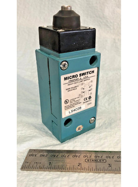 HONEYWELL LS4A2B Limit Switch with Top Actuating Plunger wit