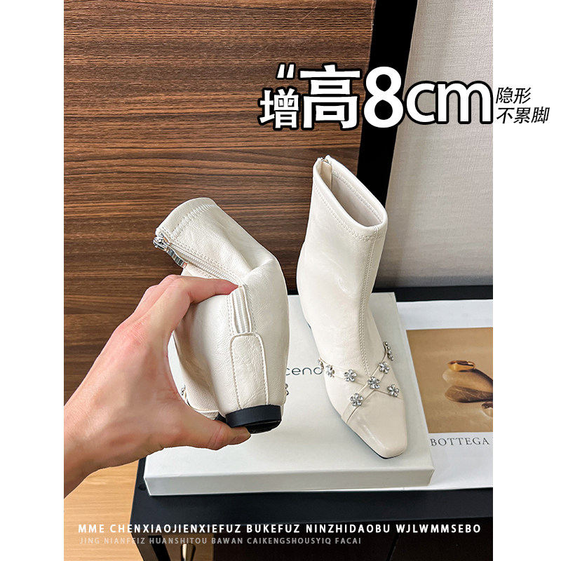 不累脚！内增高8CM方头水钻弹力瘦瘦靴2026冬季新款显瘦短筒靴女