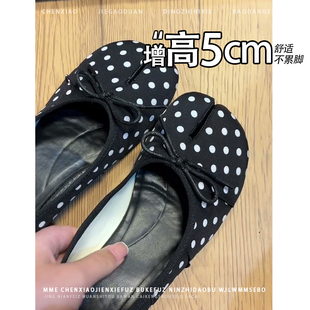 不累脚！隐形内增高5CM玛丽珍鞋2026新款小个子分趾粗跟单鞋女