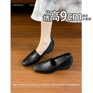 不累脚！内增高9CM黑色方头单鞋女2026夏季新款一脚蹬玛丽珍鞋