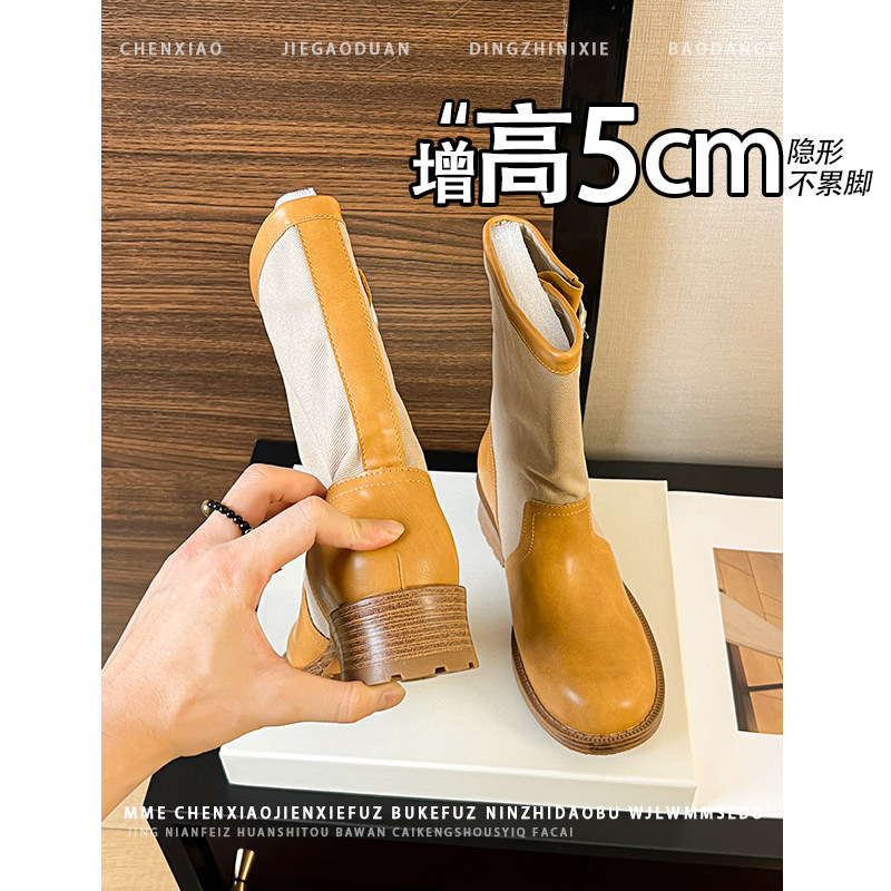 不累脚！内增高5CM黄色粗跟靴子2026秋冬新款百搭皮带扣中筒靴女