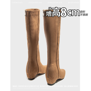 内增高8CM!小个子方头绒面卡其色靴子2025秋冬新款后拉链中筒靴女