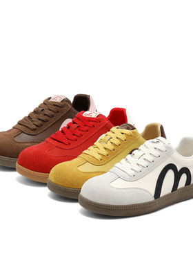 森达红色德训鞋女2025秋潮流户外运动小白鞋平底休闲板鞋ZTH62CM5