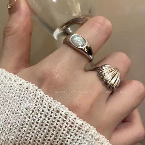 贝壳人鱼姬戒指女小众设计感开口指环学生闺蜜食指戒尾戒2024新款