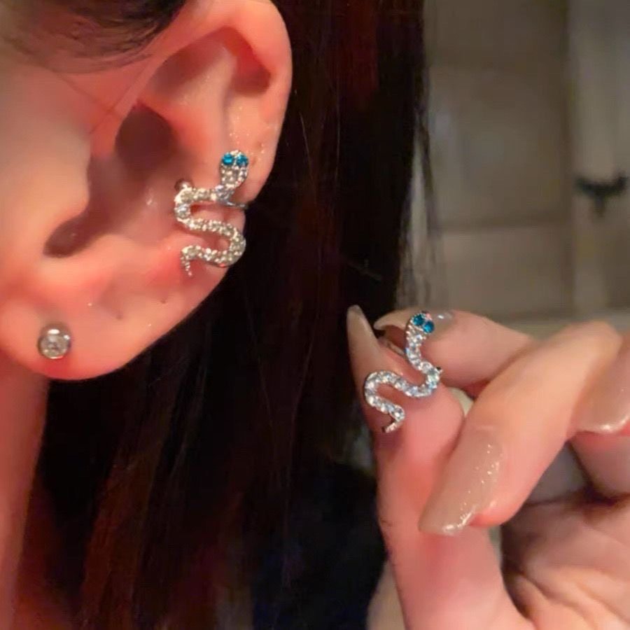 蓝眼小蛇形耳夹女ins无耳洞耳骨夹小众高级感个性耳环新款耳饰潮,饰品/流行首饰/时尚饰品新,耳夹,淘宝优惠券,粉丝福利购,淘宝优惠卷