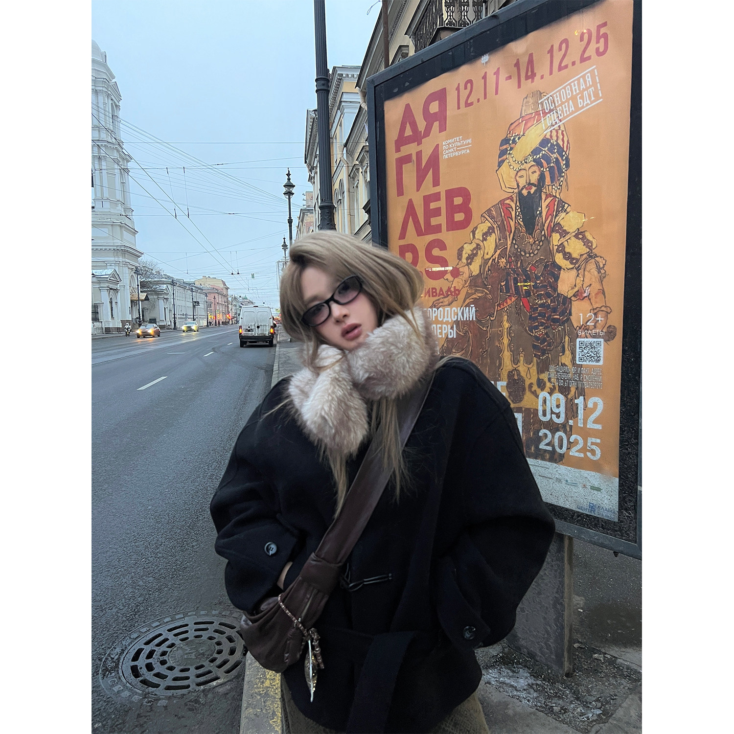 XinleiLin双色牛角扣大衣外套