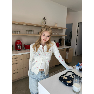 r郁金香白鸽绞花立体刺绣针织毛衫 Xinlei 馥郁满屋 外套 Lin