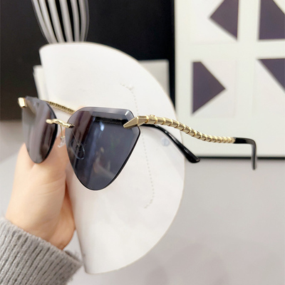 墨镜2024新款潮女太阳镜圆脸网红款时尚防紫外线开车gm眼镜男显瘦