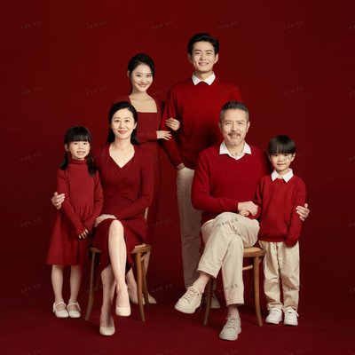 新年全家福亲子装红色毛衣礼服