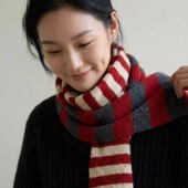 知笔墨2026春新年款 双色宽窄条纹拼接羊毛围巾女