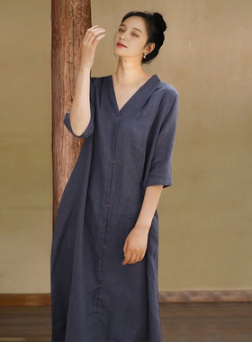 2021复古V领简约亚麻宽松紫色系带收腰连衣裙 七分袖显瘦旅行裙女