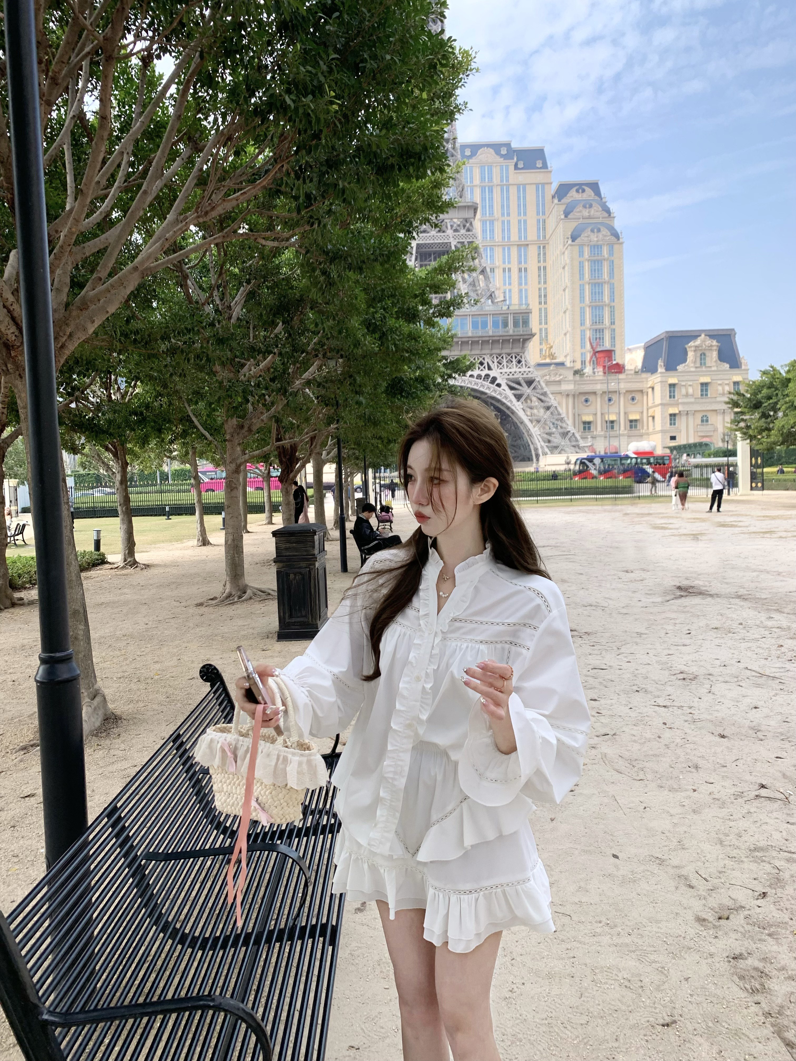 萌萌Ja」衬衫女荷叶领半身裙套装