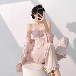 吊带睡衣女春秋高级感冰丝三件套长袖长裤秋款法式家居服女带胸垫
