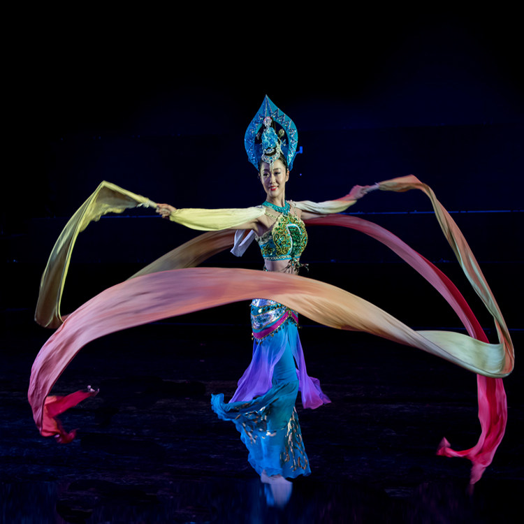 舞蹈长绸缎彩绸彩带李玉刚水袖舞敦煌飞天舞真丝儿童丝带丝巾飘带