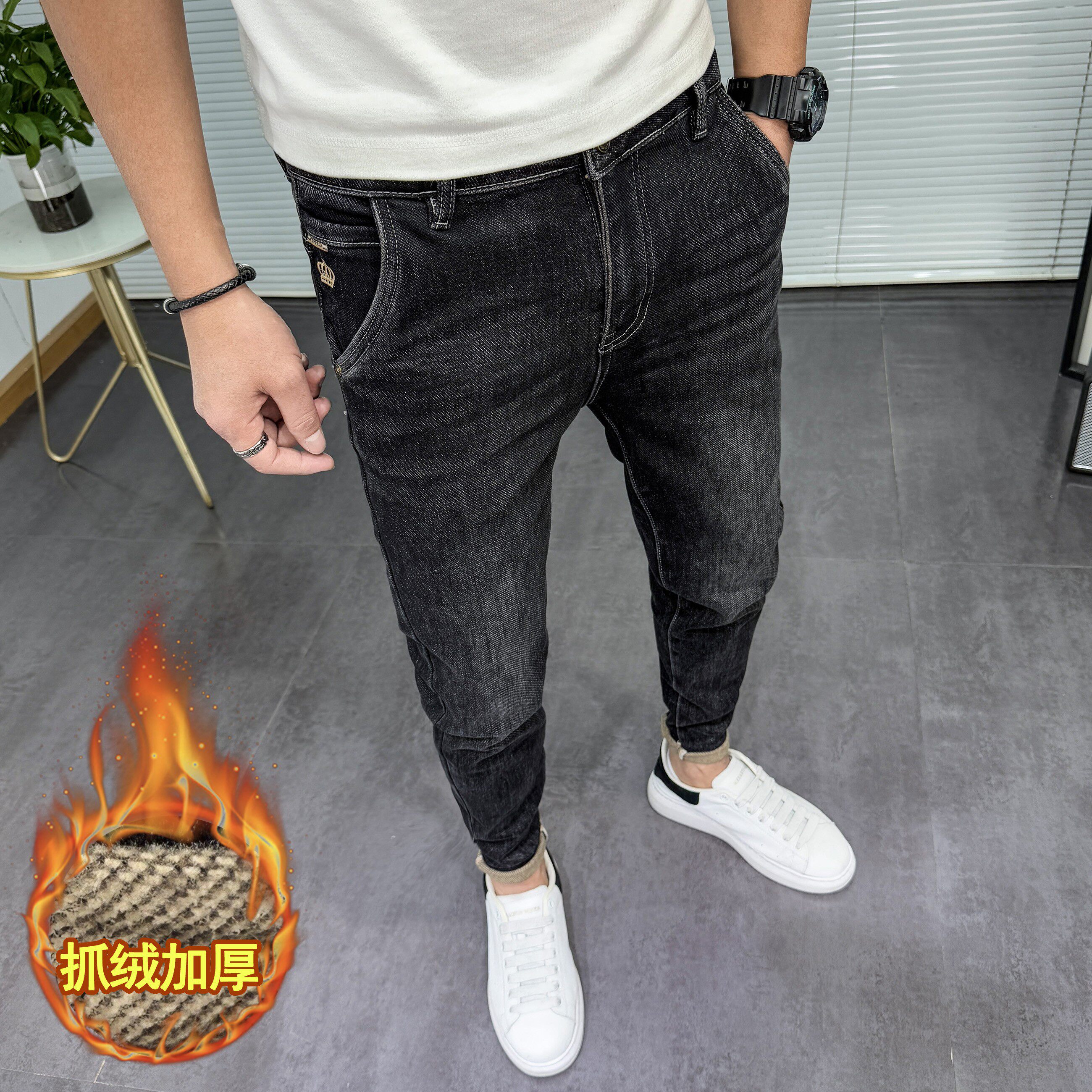牛仔裤男加绒加厚2025秋冬新款保暖时尚简约修身弹力显瘦小脚长裤