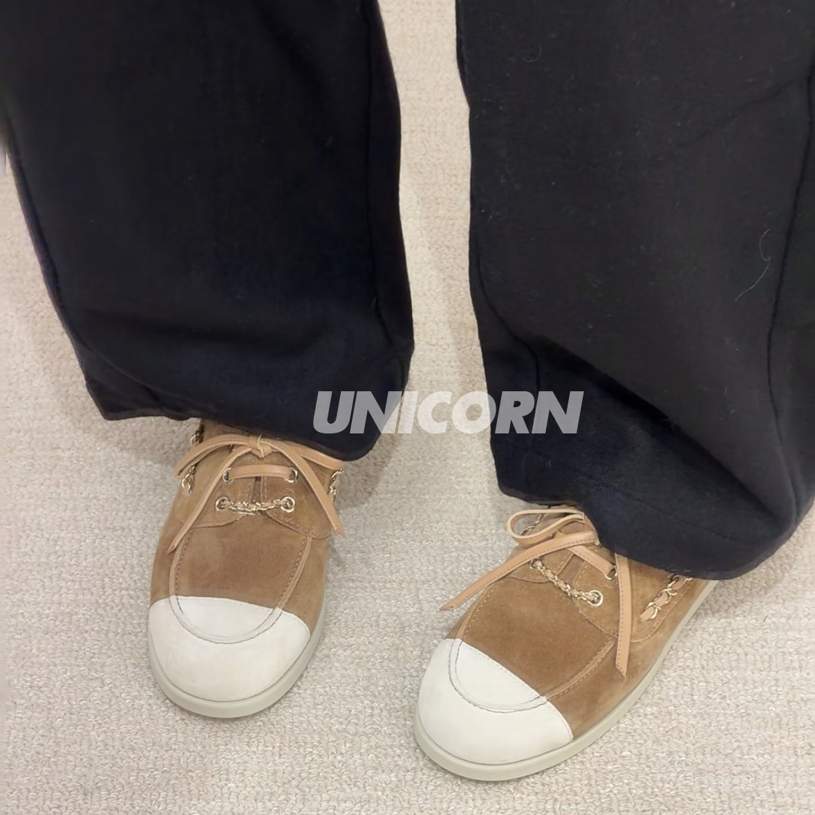 UNICORN 敲舒服！26c软糯糯拼接豆豆鞋 绑带链条logo乐福鞋