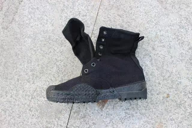 Boots militaires pour homme en toile - Ref 1399914 Image 4