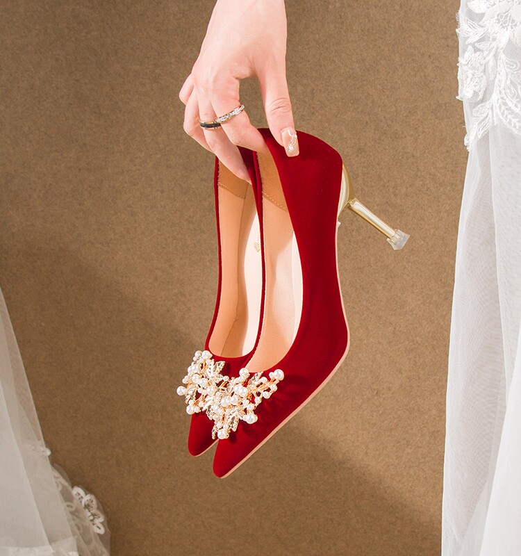 红色婚鞋女新娘鞋中式禾秀婚纱两穿2023秋季新款细跟高跟鞋不累脚