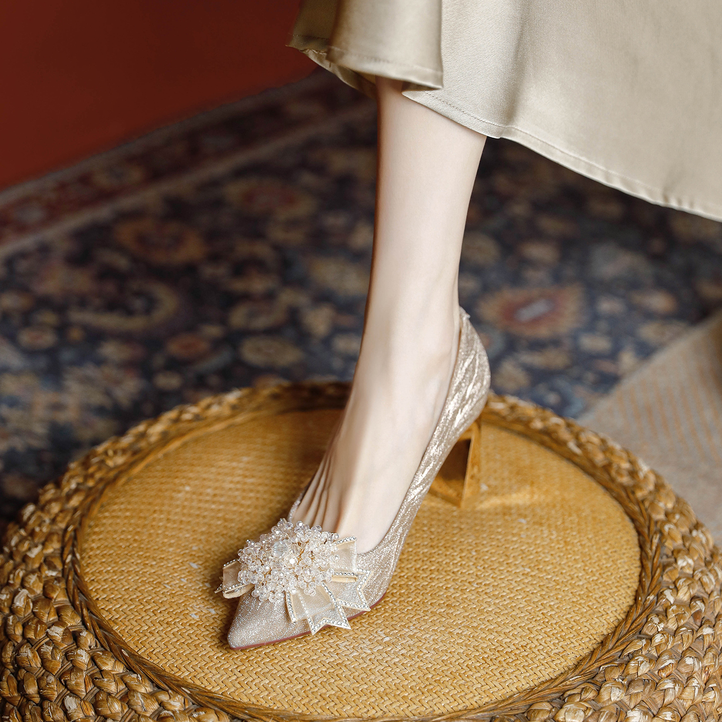 粗跟婚鞋新娘鞋2025年新款不累脚禾秀婚纱两穿订婚蝴蝶结高跟鞋女