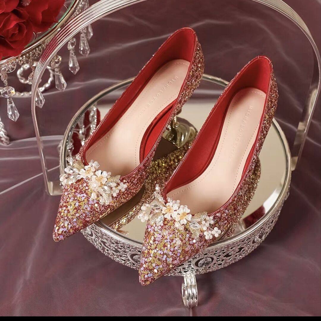 红色婚鞋新娘鞋主婚纱2022年新款法式高级感3cm低跟高跟鞋女大码