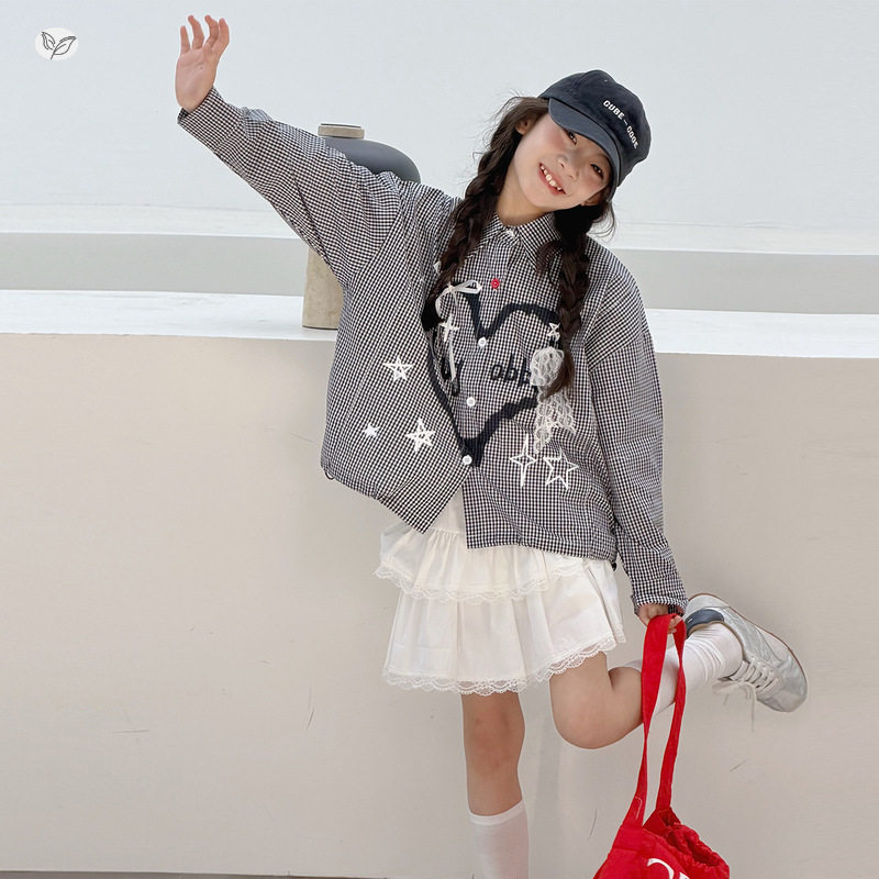女童2026年春款新装格子爱心蝴蝶结衬衫搭配花边裙中大童学生衬衫