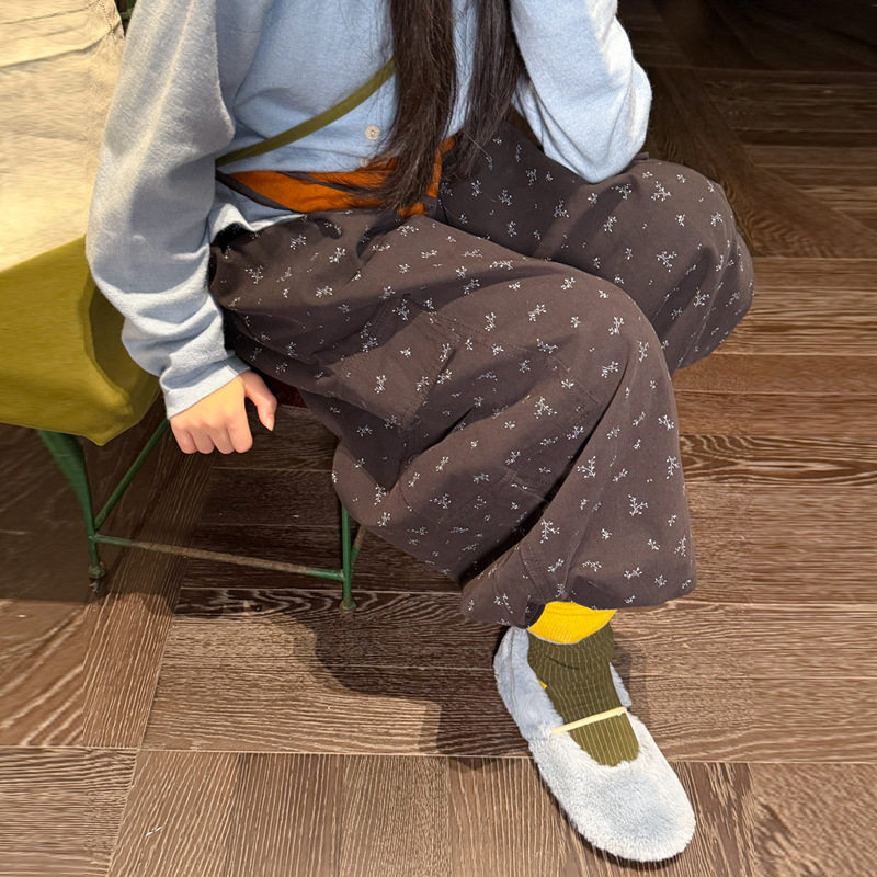 花与寻童装女童裤子2026秋季新款美拉德碎花肌理休闲灯笼裤百搭潮