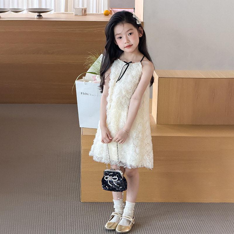 艾摩贝贝女童韩系温柔风仙气礼服连衣裙立体玫瑰挂脖公主吊带裙