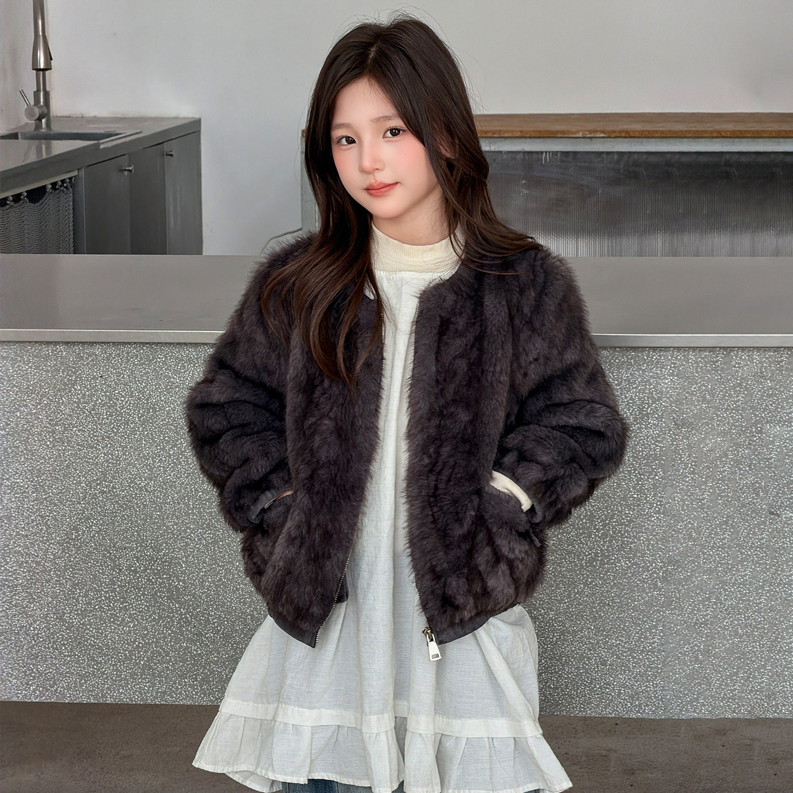 女童皮草外套冬季环保小湖羊羔毛短款休闲时髦千金风儿童皮毛大衣