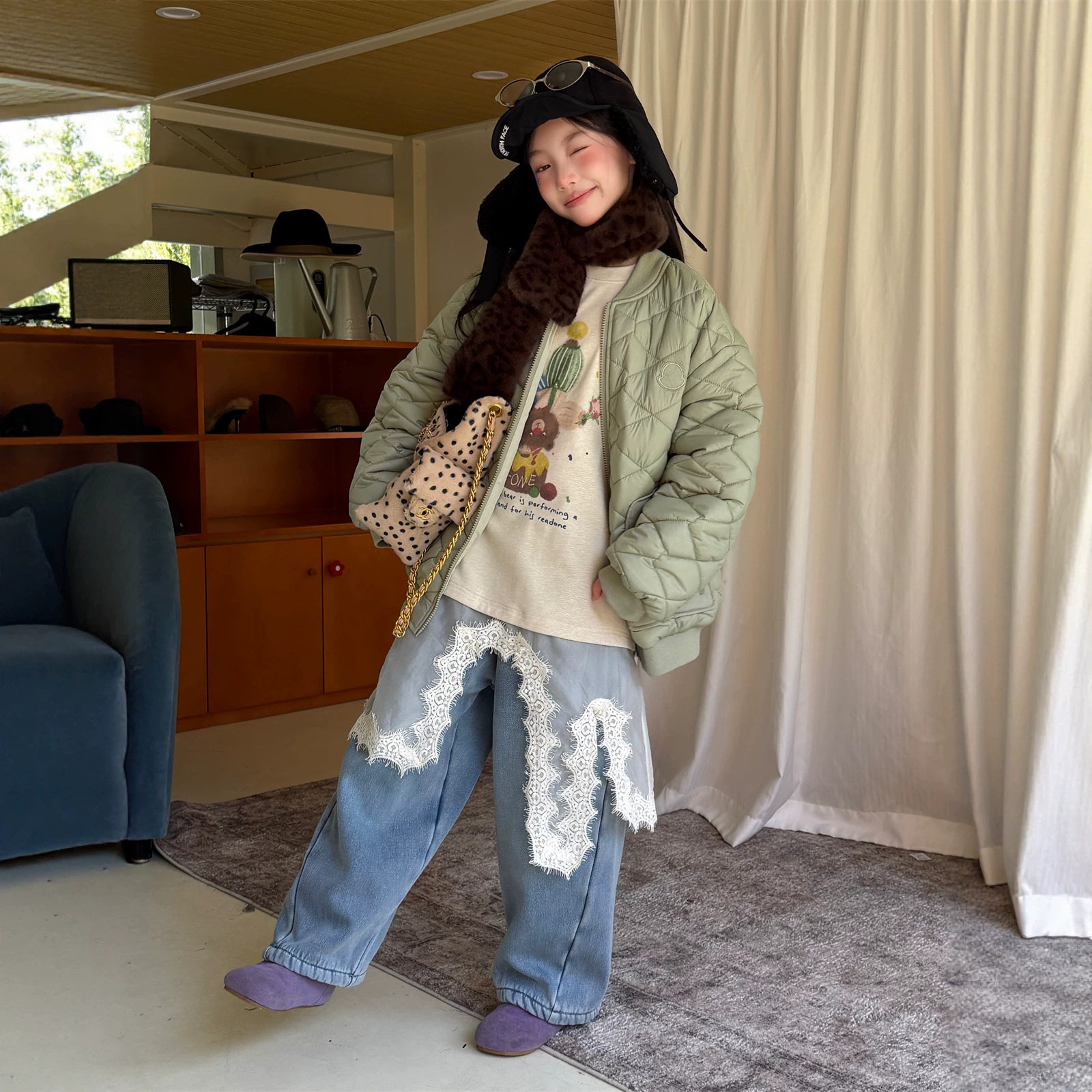 花与寻女童 2026 年冬款奥粒绒牛仔裤韩版宽松休闲女童加绒牛仔裤