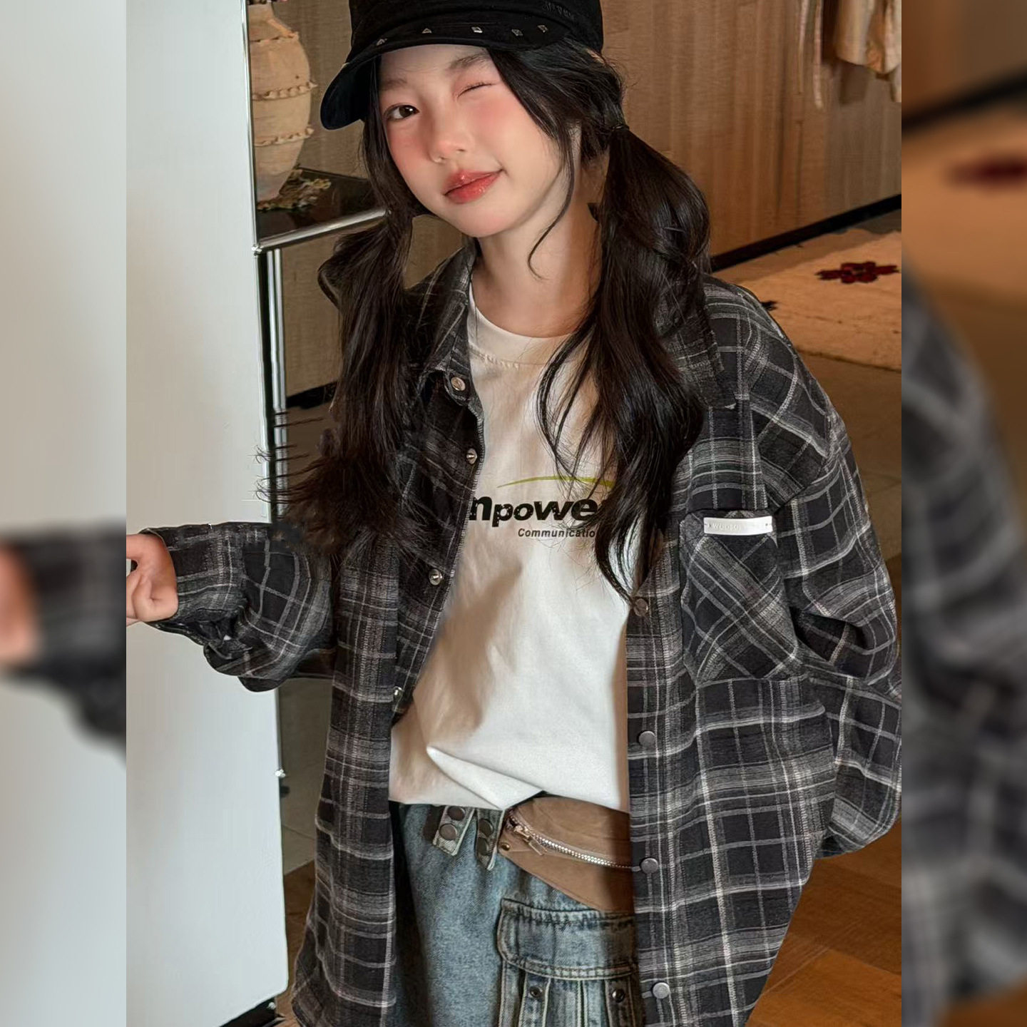 女童日系格纹衬衫外套2026早秋新款洋气中大童时尚印花长袖上衣潮
