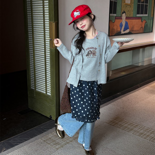 花与寻女童牛仔裤2026年春款复古做旧直筒宽松显瘦儿童休闲长裤潮