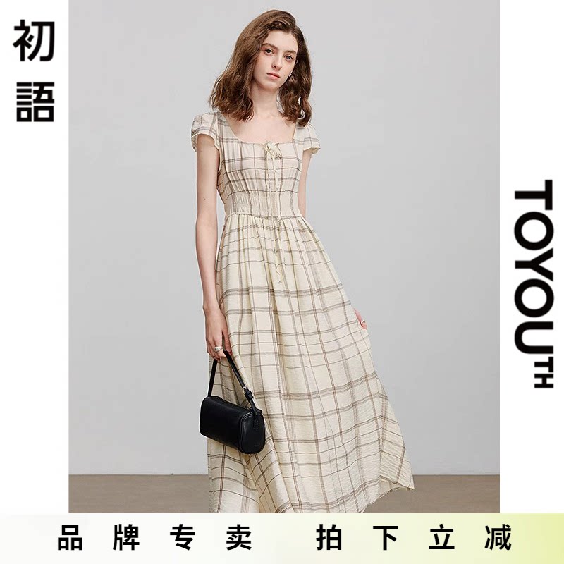 初语复古方领格子连衣裙女2025夏季新款小个子收腰显瘦过膝长裙子