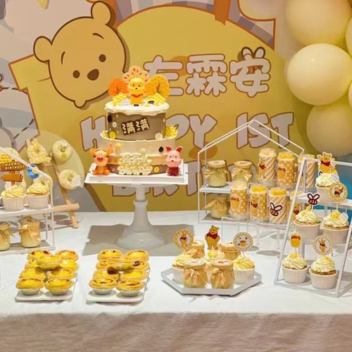 维尼熊甜品台蛋糕装饰摆件