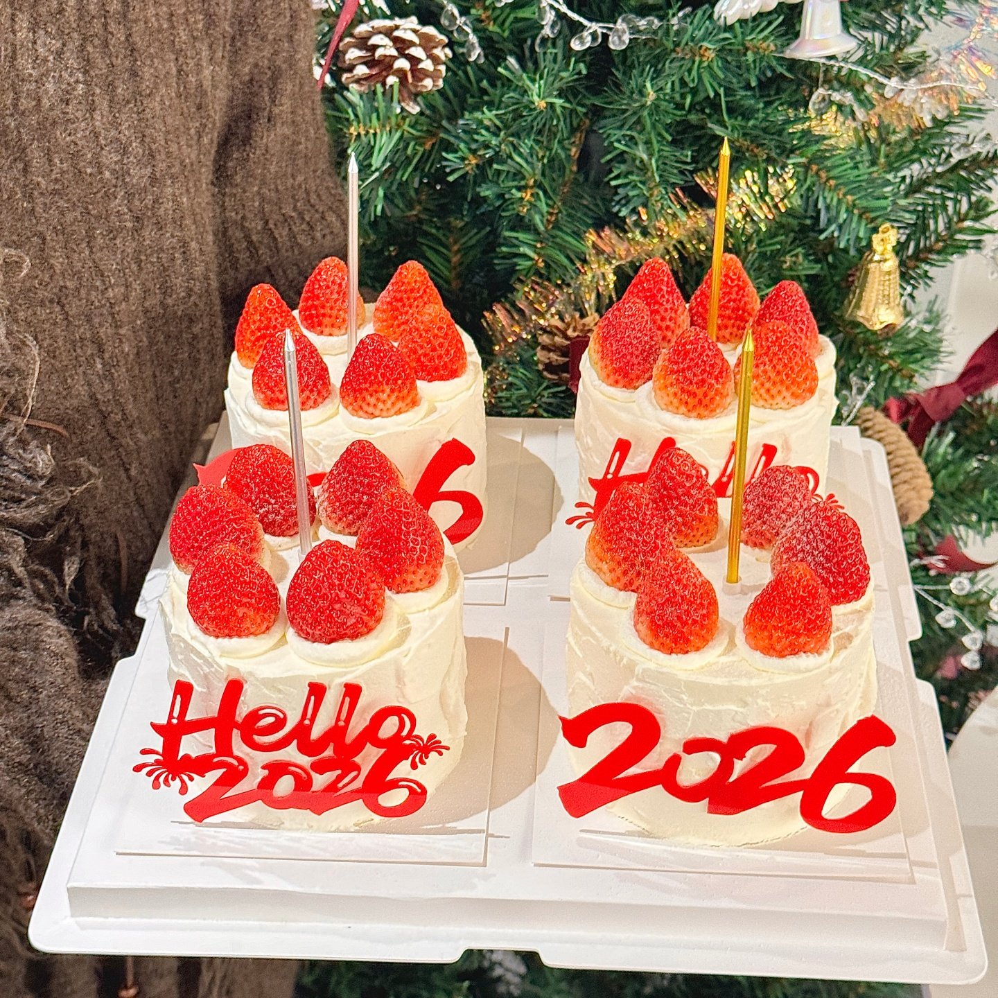 你好2026新年快乐亚克力蛋糕装饰插件简约铅笔蜡烛甜品装扮配件,节庆用品/礼品,节日装扮用品,淘宝优惠券,粉丝福利购,淘宝优惠卷