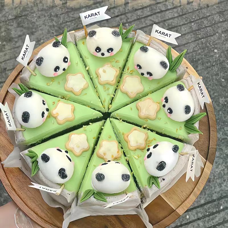 立体小熊猫造型棉花糖蛋糕装饰