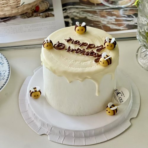 网红小蜜蜂蛋糕装饰摆件儿童小孩蜜蜂生日烘焙甜品台装扮插件配件
