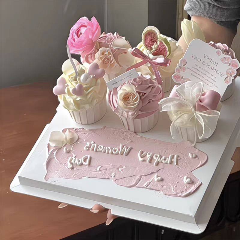 38女神节纸杯蛋糕装饰插件三八妇女节女王节花朵卡片甜品插牌配件,节庆用品/礼品,节日装扮用品,淘宝优惠券,粉丝福利购,淘宝优惠卷